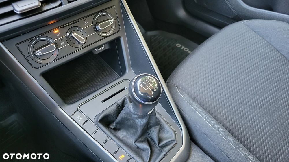 Volkswagen Polo 1.0 TSI Comfortline - 23