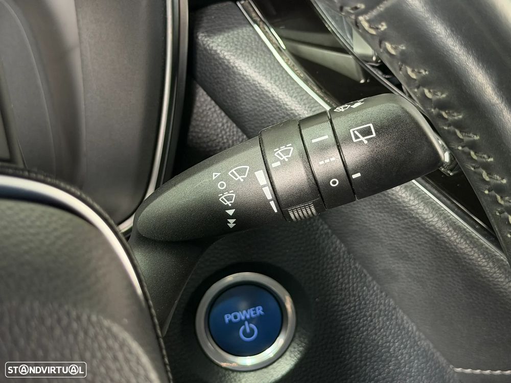 Toyota Corolla 1.8 Hybrid Comfort - 26