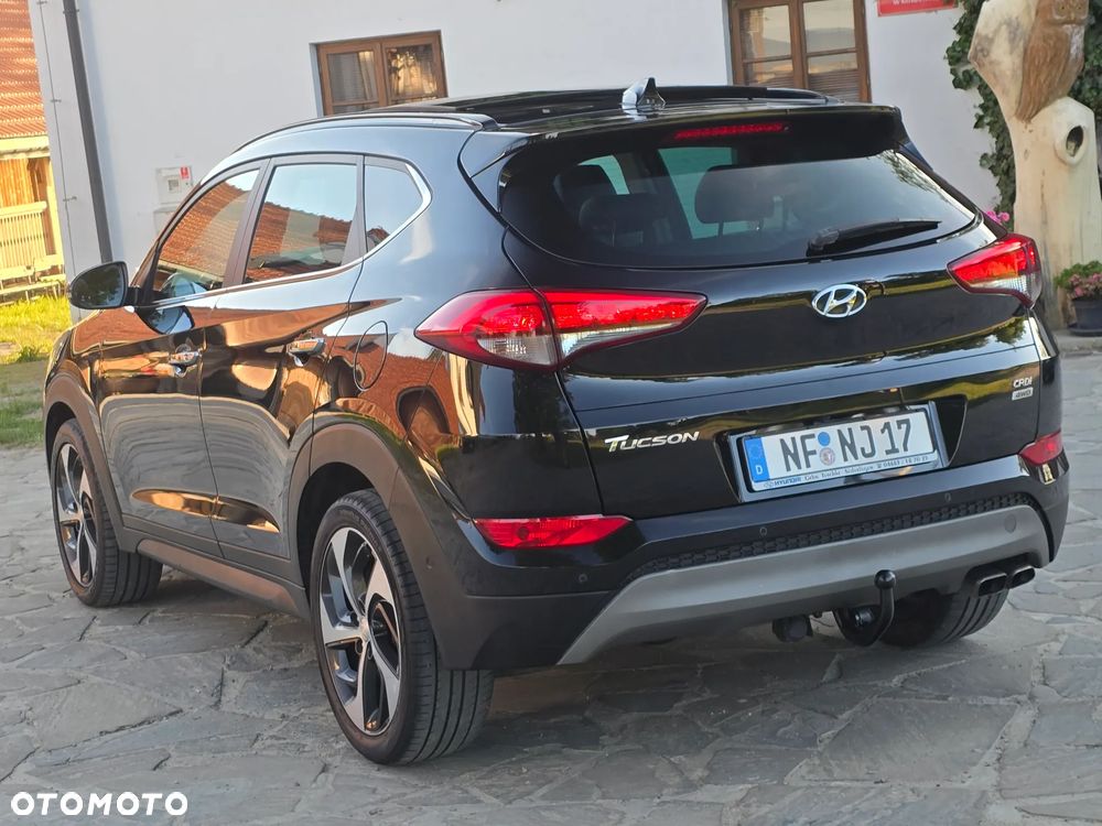 Hyundai Tucson 2.0 CRDI 4WD Automatik Premium - 9
