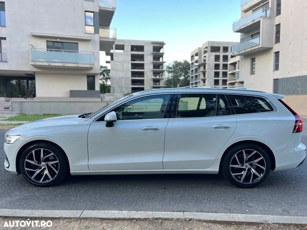Volvo V60 T4 Momentum - 6