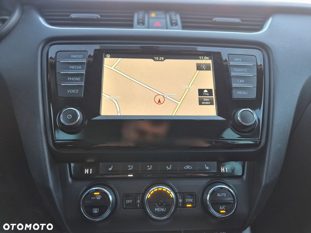 Skoda Octavia 2.0 TDI (Green tec) DSG Ambition - 9