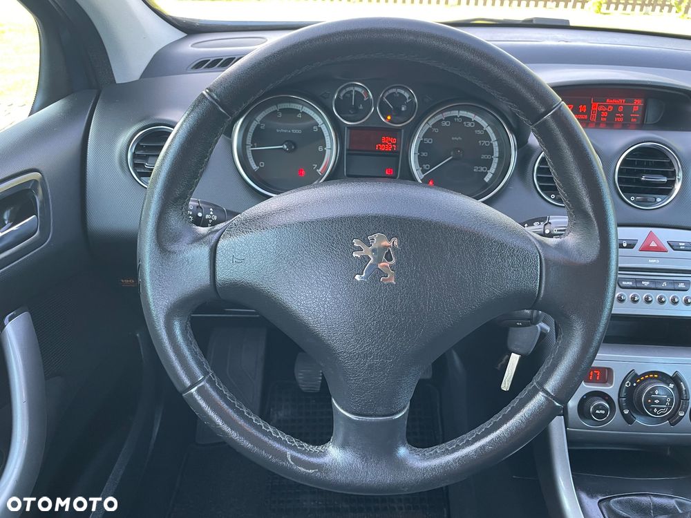 Peugeot 308 - 30