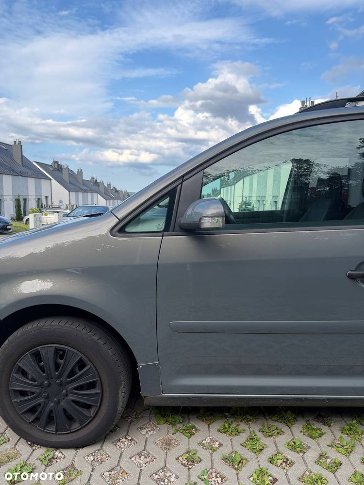 Volkswagen Touran 1.9 TDI Trendline - 5
