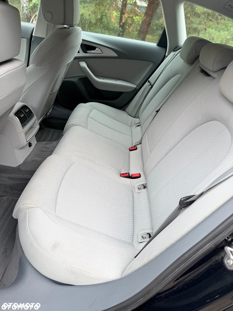 Audi A6 Avant 2.0 TDI - 10