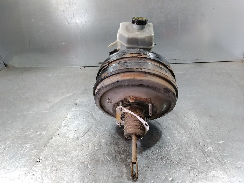 SERWO HAMULCOWE VW CRAFTER A9064300408 2.5 TDI - 4