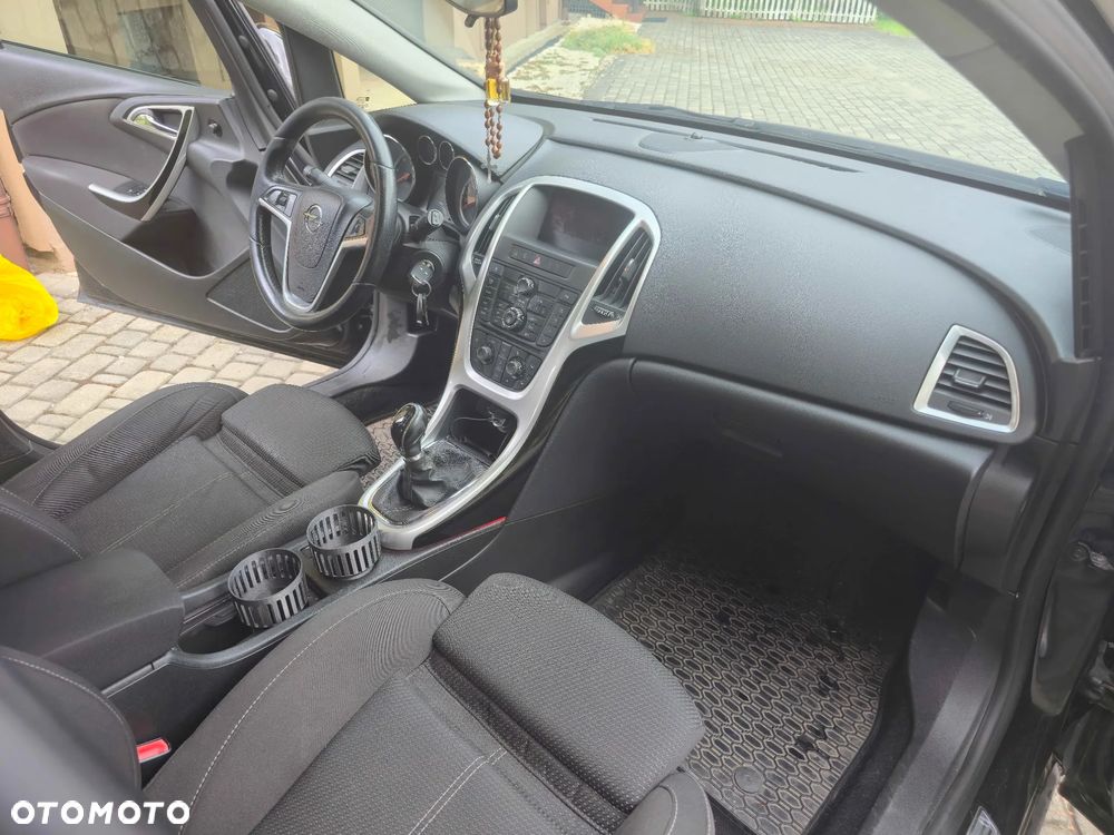 Opel Astra 1.7 CDTI - 12