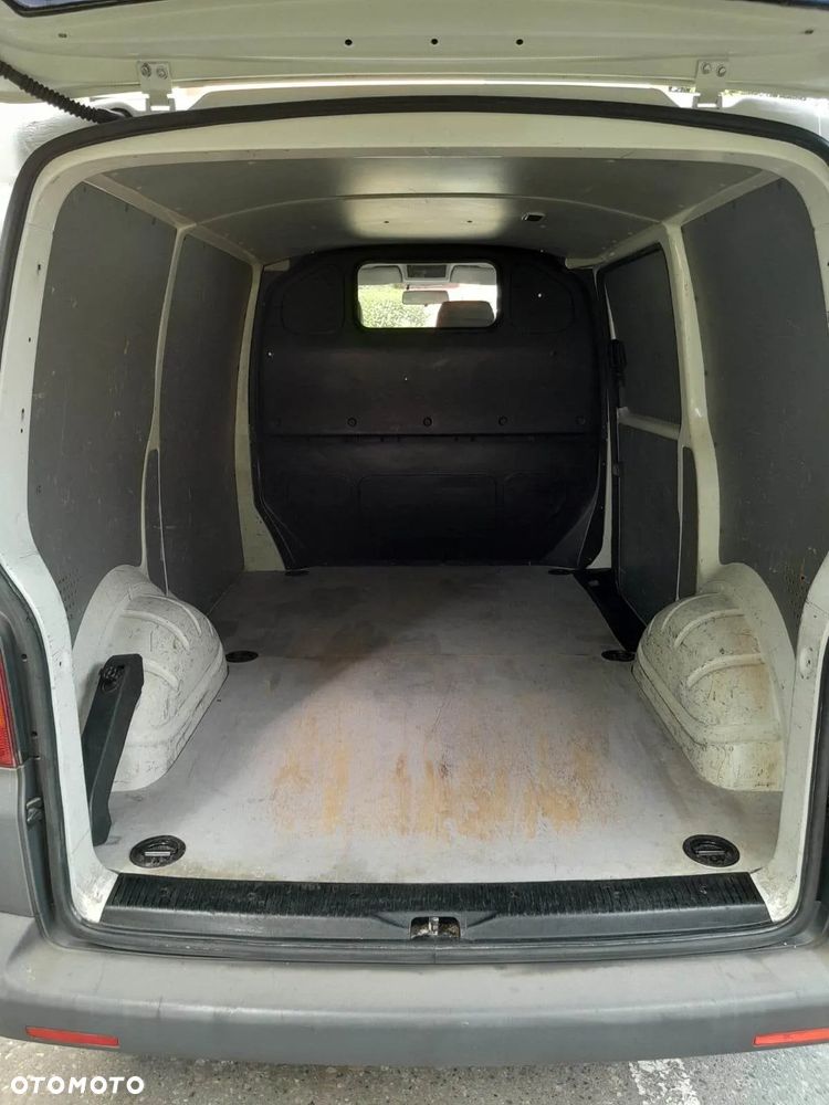 Volkswagen Transporter T5 TDI L1H1 - 2