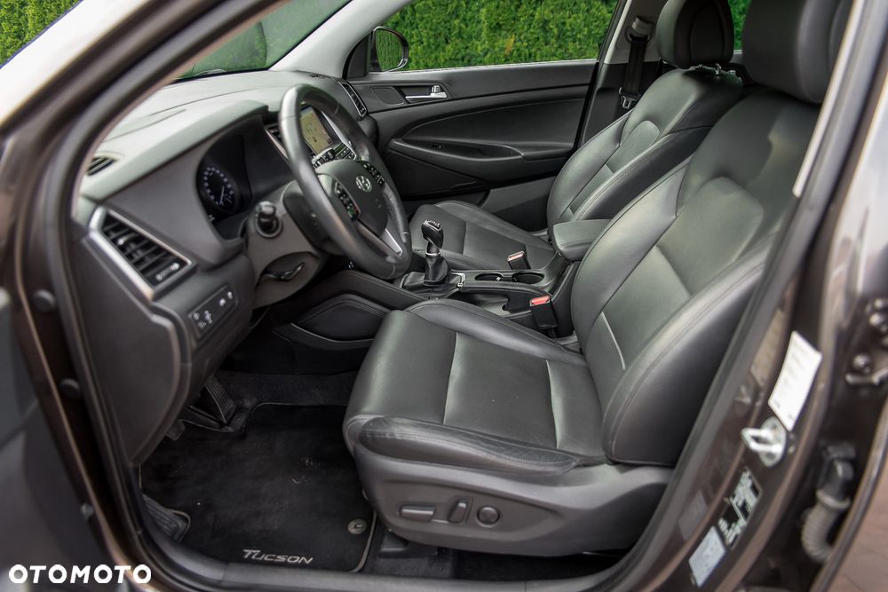 Hyundai Tucson 1.6 GDi 2WD Pure - 13
