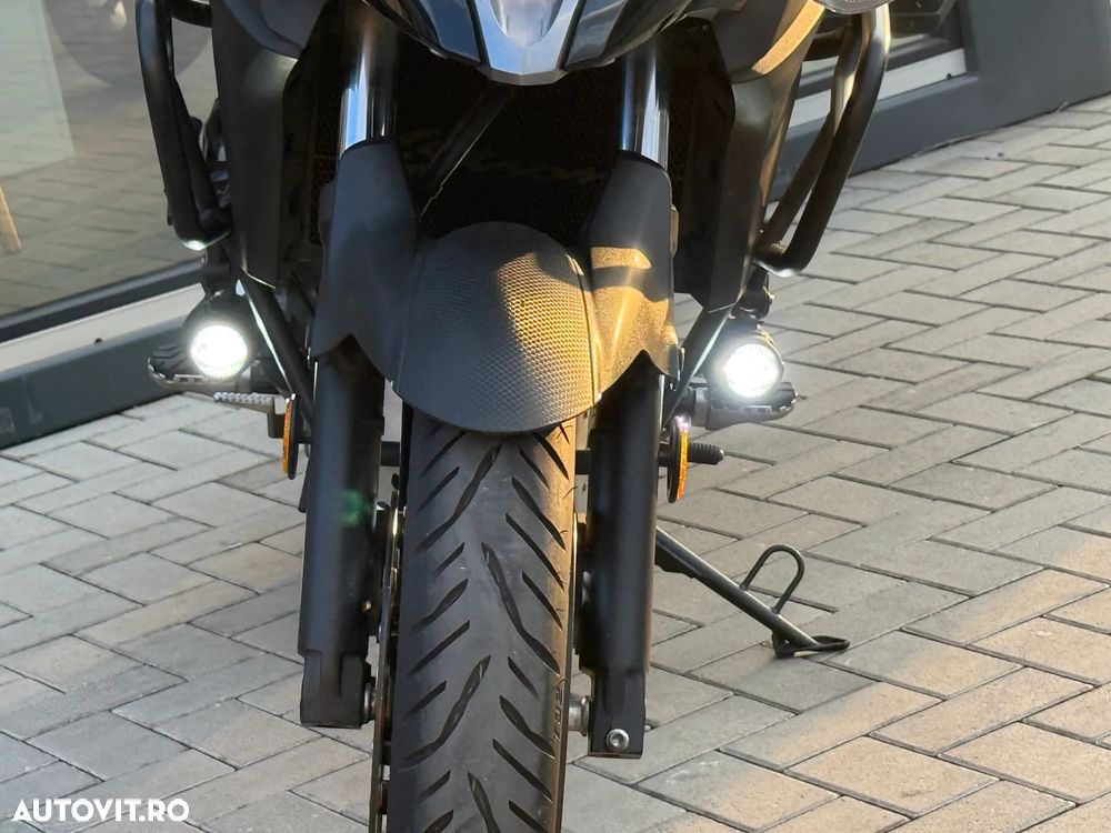 Suzuki DL 650XT V-Strom - 9