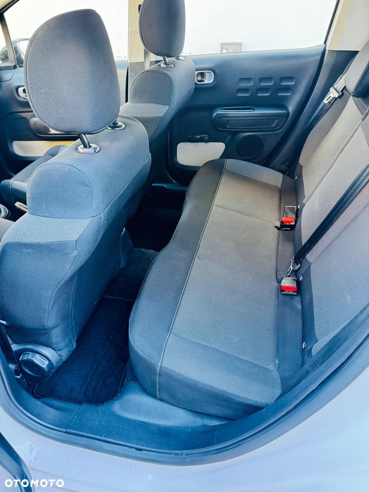 Citroën C3 1.2 PureTech Exclusive - 20
