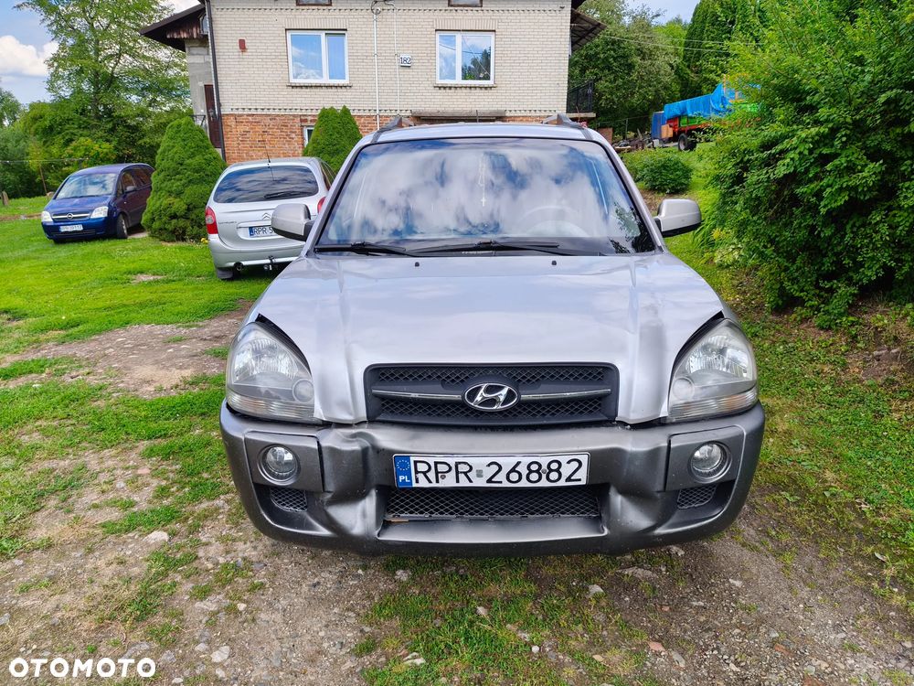 Hyundai Tucson - 2