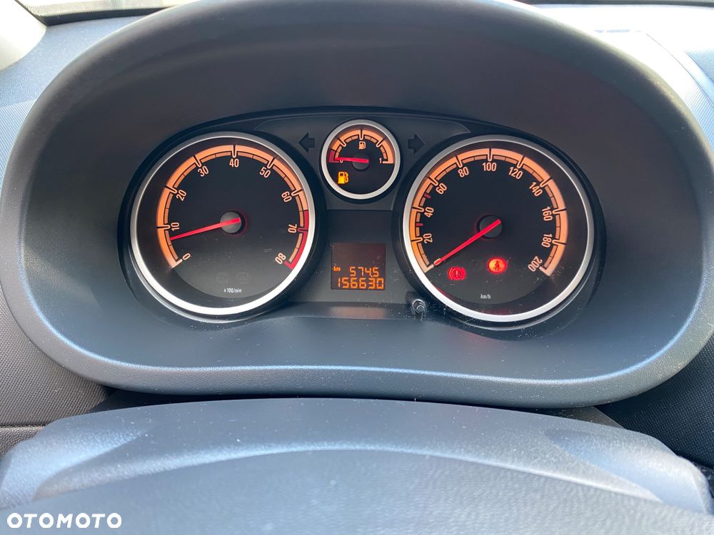 Opel Corsa 1.4 16V Selection - 20