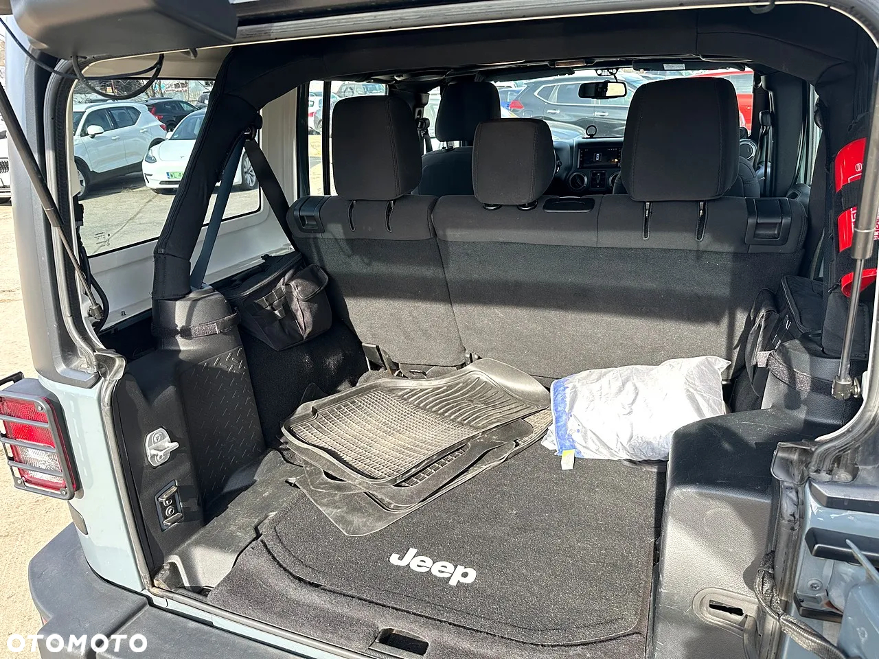 Jeep Wrangler 2.8 CRD Unlim Sport - 21