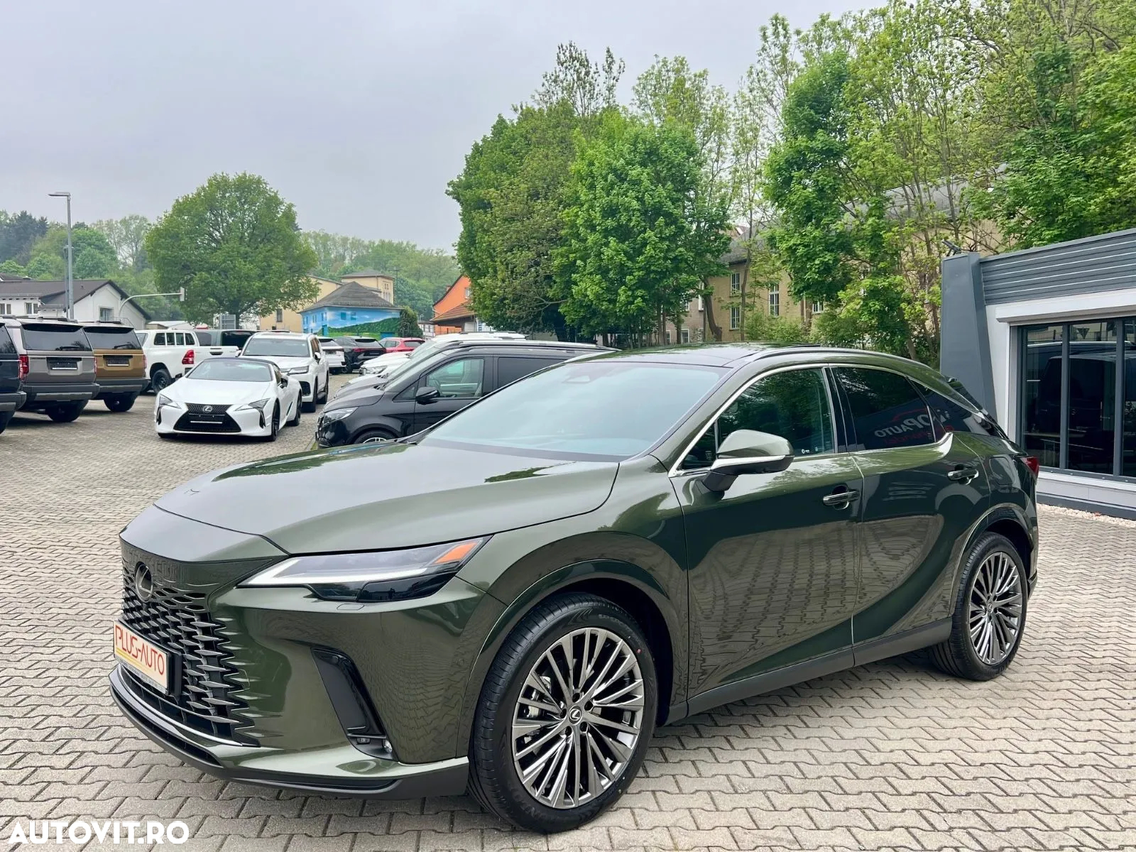 Lexus Seria RX 450h+ (Plug-in-Hybrid) Luxury Line - 3