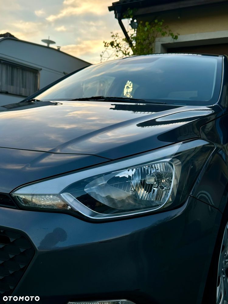 Hyundai i20 1.2 Elegant - 10