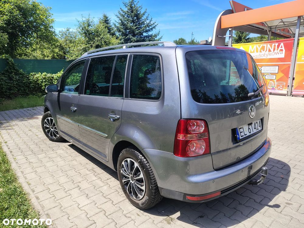 Volkswagen Touran 2.0 TDI Trendline - 8