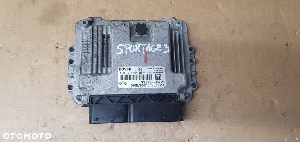 Komputer sterownik silnika Kia Sportage III 1.7 CRDI 39120-2A051 - 1