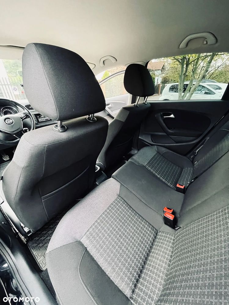 Volkswagen Polo 1.2 TSI BMT Comfortline - 26