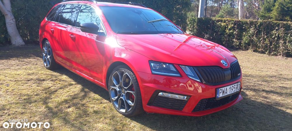 Skoda Octavia 2.0 TDI DSG RS - 14