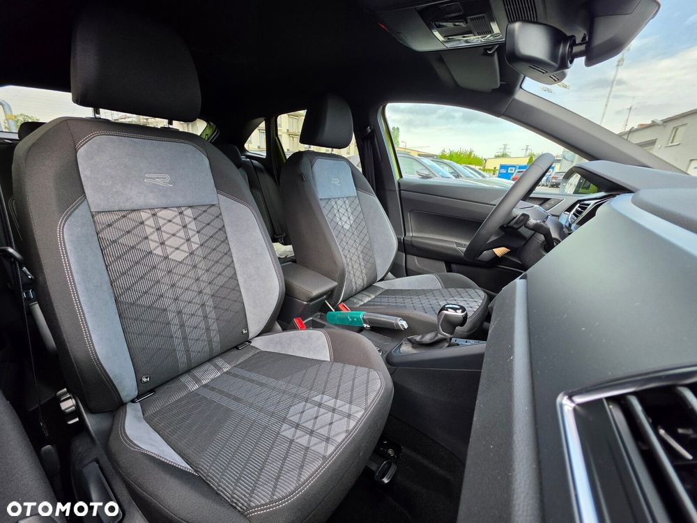 Volkswagen Taigo 1.5 TSI ACT R-Line Plus DSG - 22