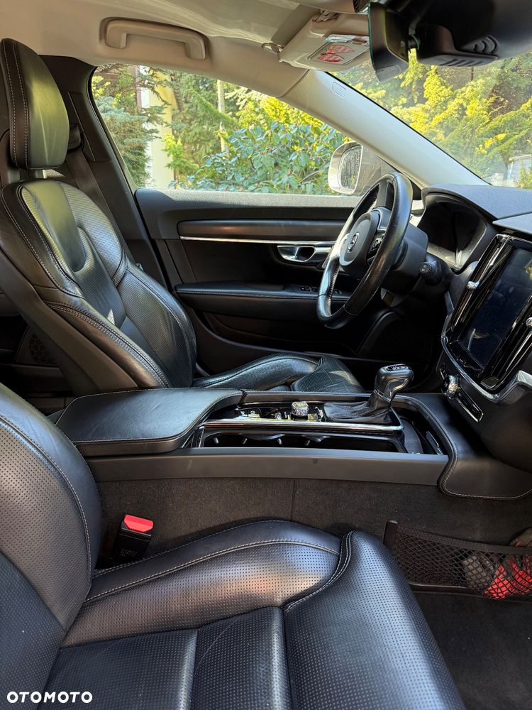 Volvo V90 Cross Country D5 AWD Pro - 16
