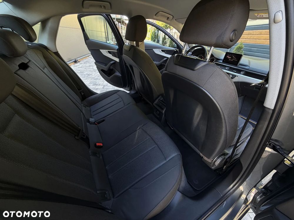 Audi A4 Limousine 2.0 TFSI ultra S tronic - 18