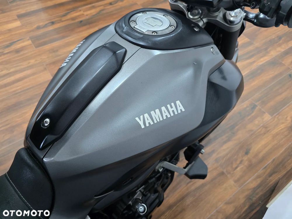Yamaha MT - 14