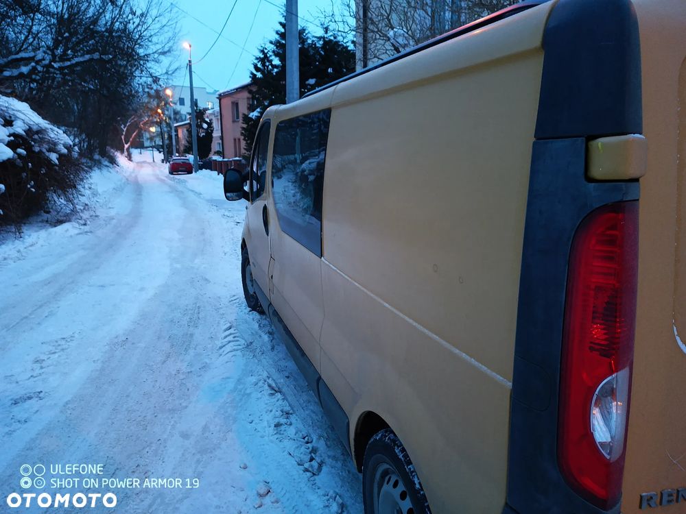Renault Trafic - 21