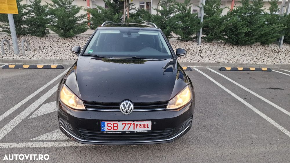Volkswagen Golf 2.0 TDI BlueMotion Technology Lounge - 9