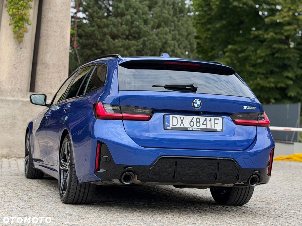 BMW Seria 3 330i M Sport sport - 11