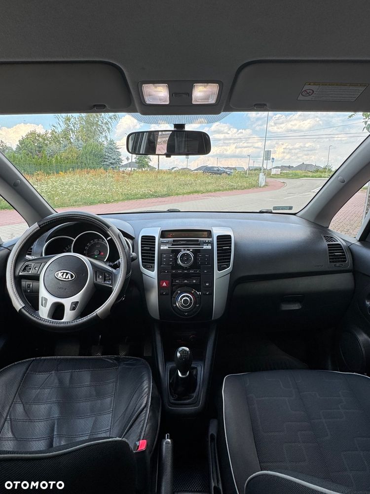 Kia Venga - 3