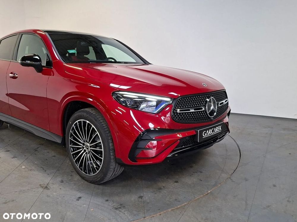 Mercedes-Benz GLC 300 e 4-Matic AMG Line - 9