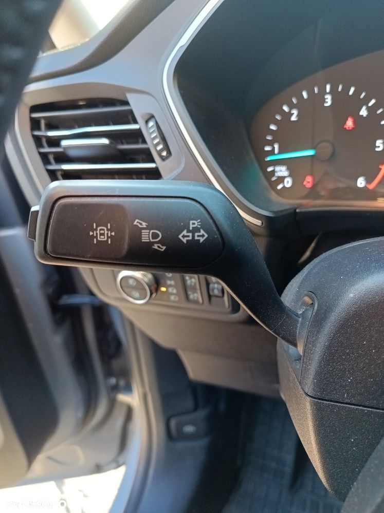 Ford Kuga 1.5 EcoBlue FWD Titanium - 32