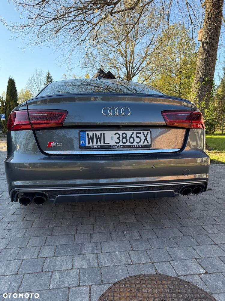 Audi S6 Limousine - 10