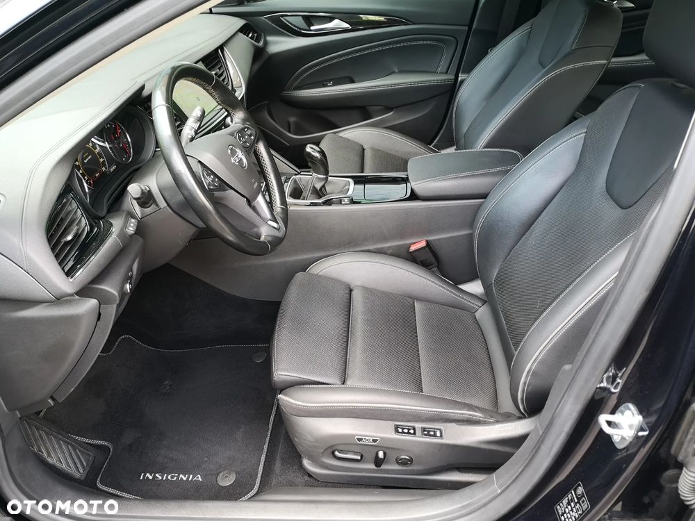 Opel Insignia 2.0 CDTI - 25