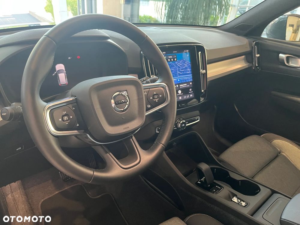 Volvo XC 40 B3 Core - 8