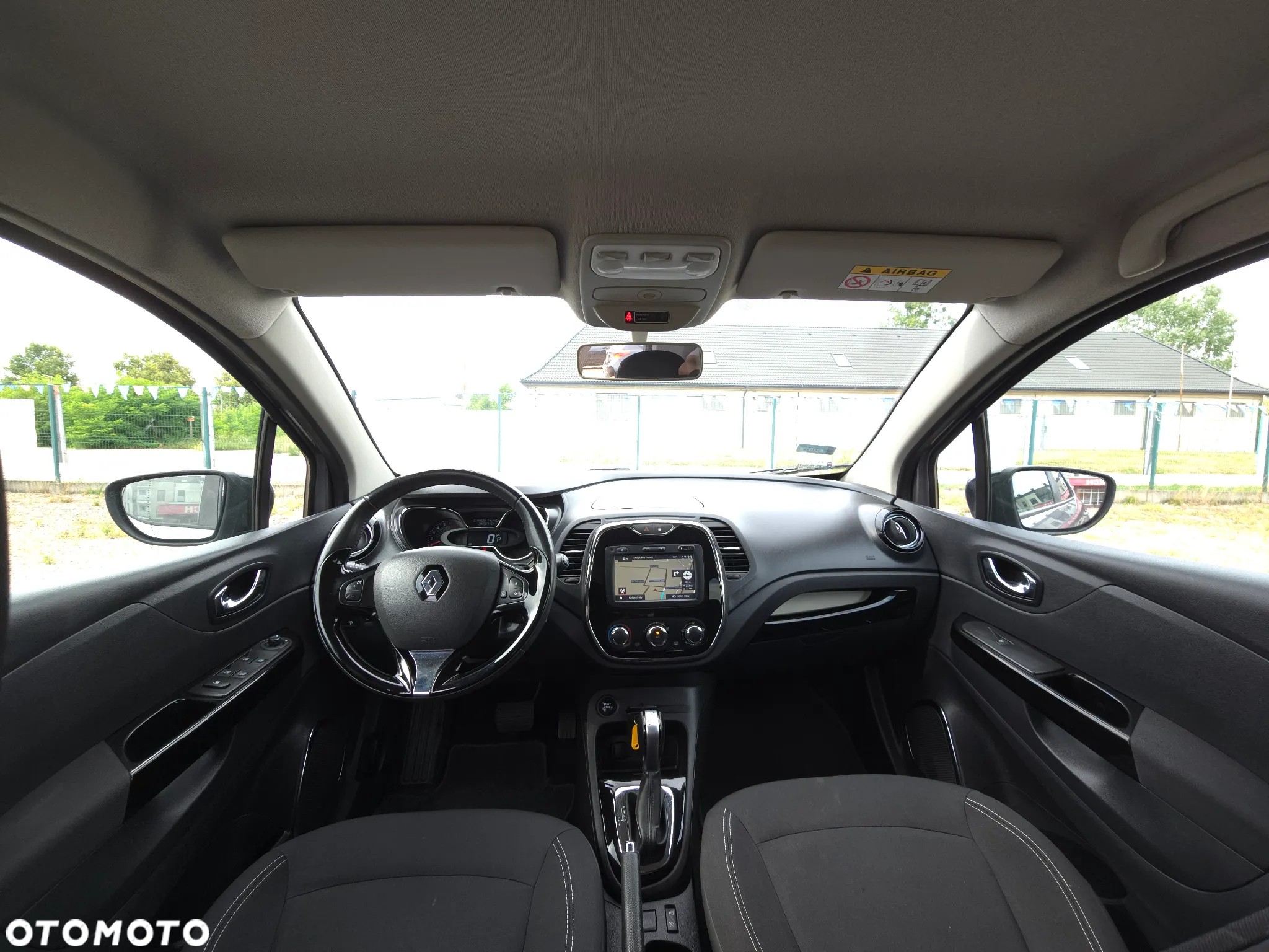 Renault Captur 1.2 Energy TCe Limited EDC - 34