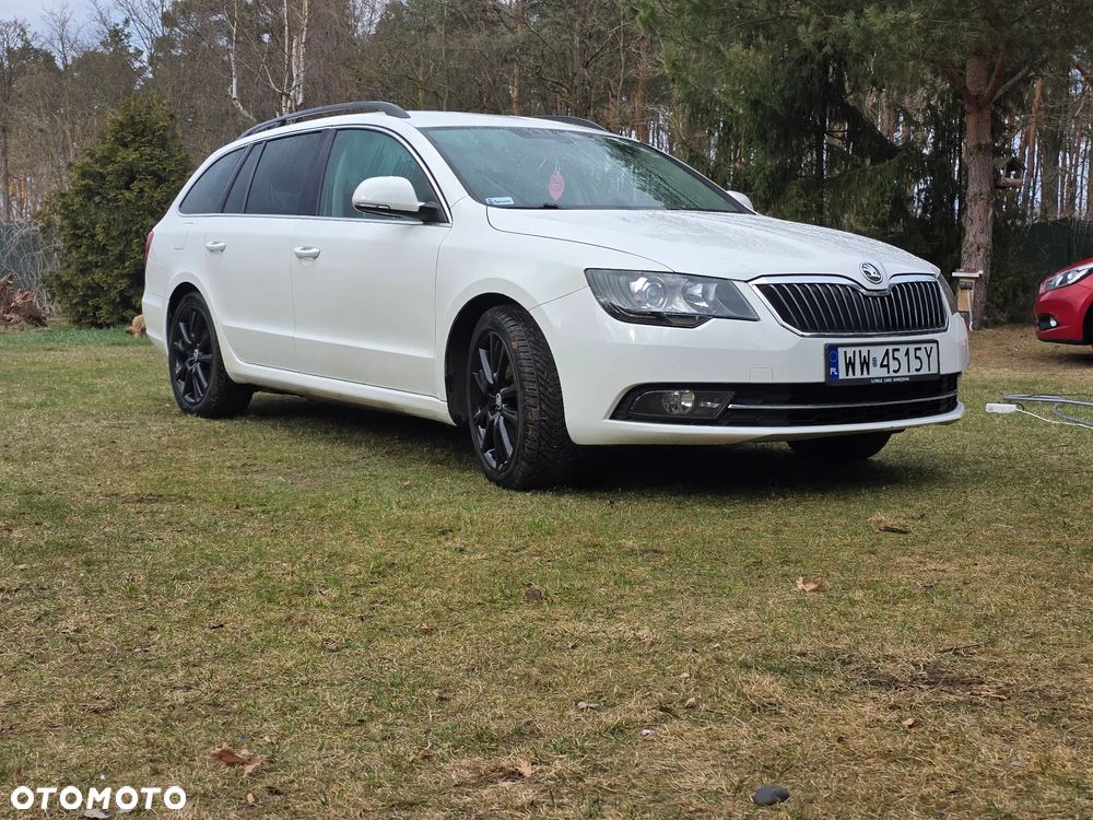 Skoda Superb 2.0 TDI 4x4 Ambition DSG - 4
