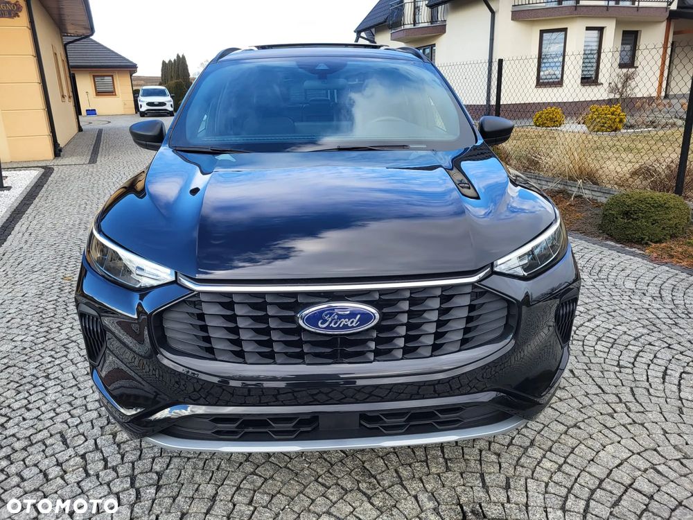 Ford Kuga - 9