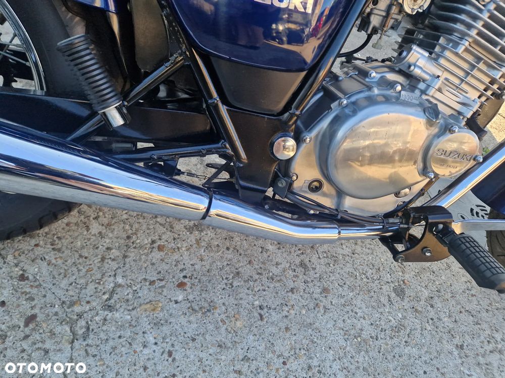 Suzuki Marauder - 19