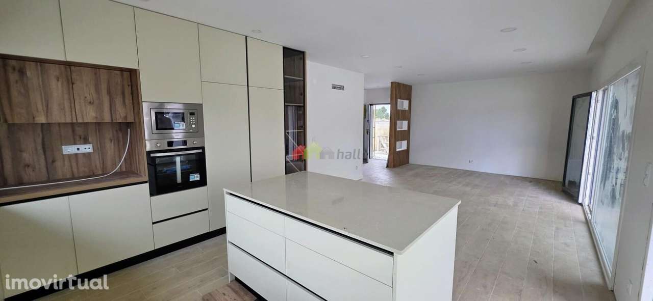 Moradia T4 térrea isolada, 2 suites, Quinta do Anjo - Palmela - Grande imagem: 3/18