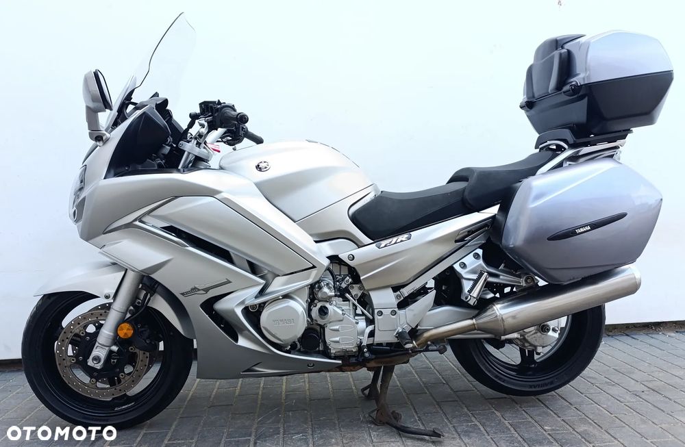 Yamaha FJR - 4