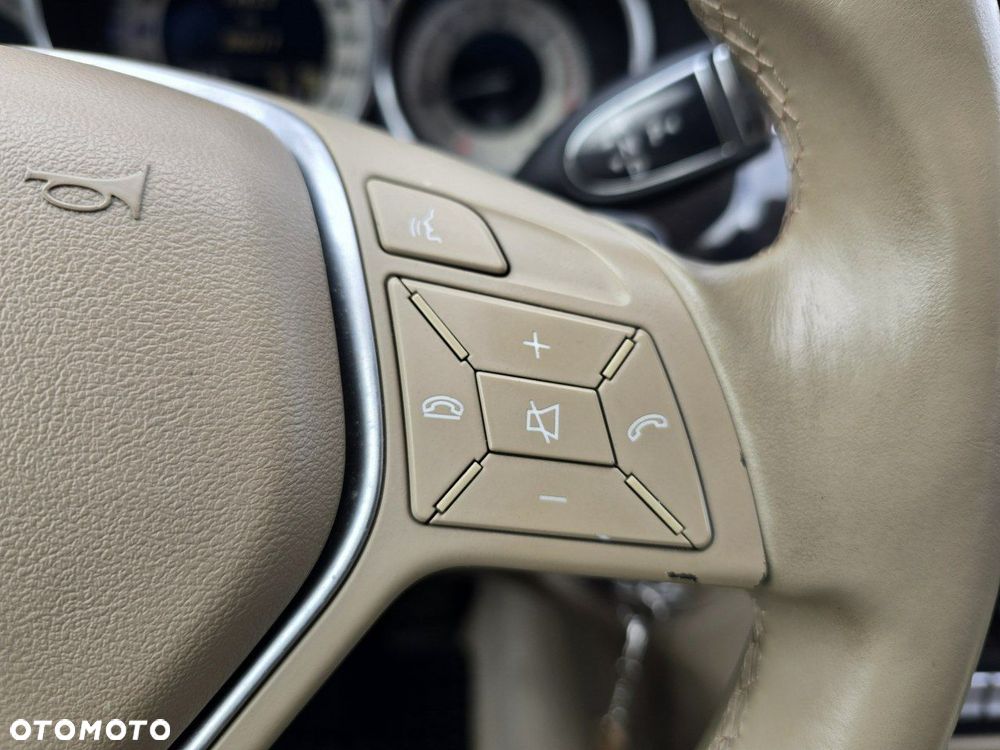 Mercedes-Benz CLS - 17