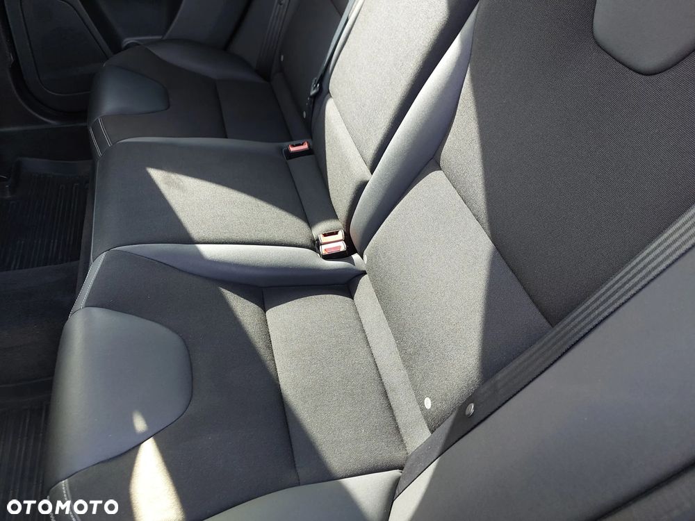 Volvo XC 60 D3 Momentum - 19