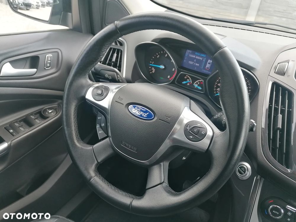 Ford Kuga 2.0 TDCi 4WD Titanium Plus - 16