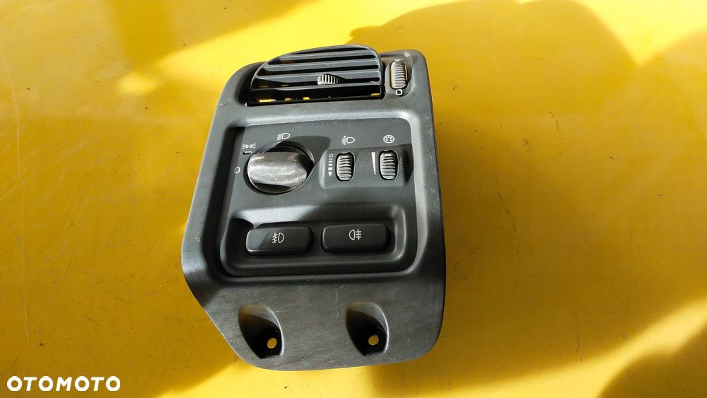 VOLVO V40 PRZEŁĄCZNIK ŚWIATEŁ 30613855 - 2
