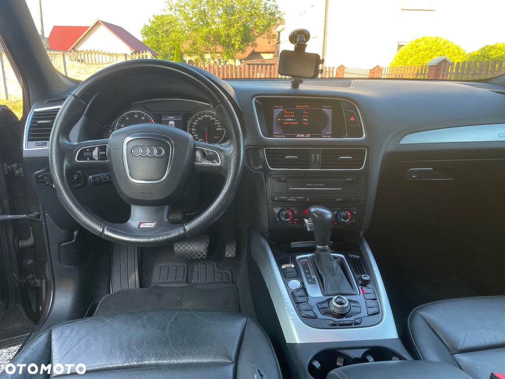 Audi Q5 3.2 FSI Quattro S tronic - 10