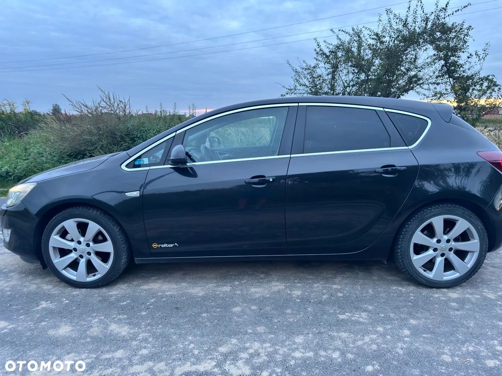 Opel Astra 2.0 CDTI Sport S&S - 2