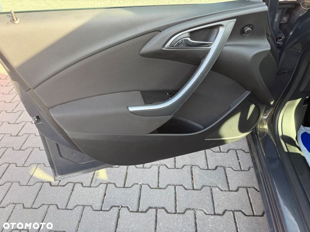 Opel Astra 1.7 CDTI DPF Active - 9