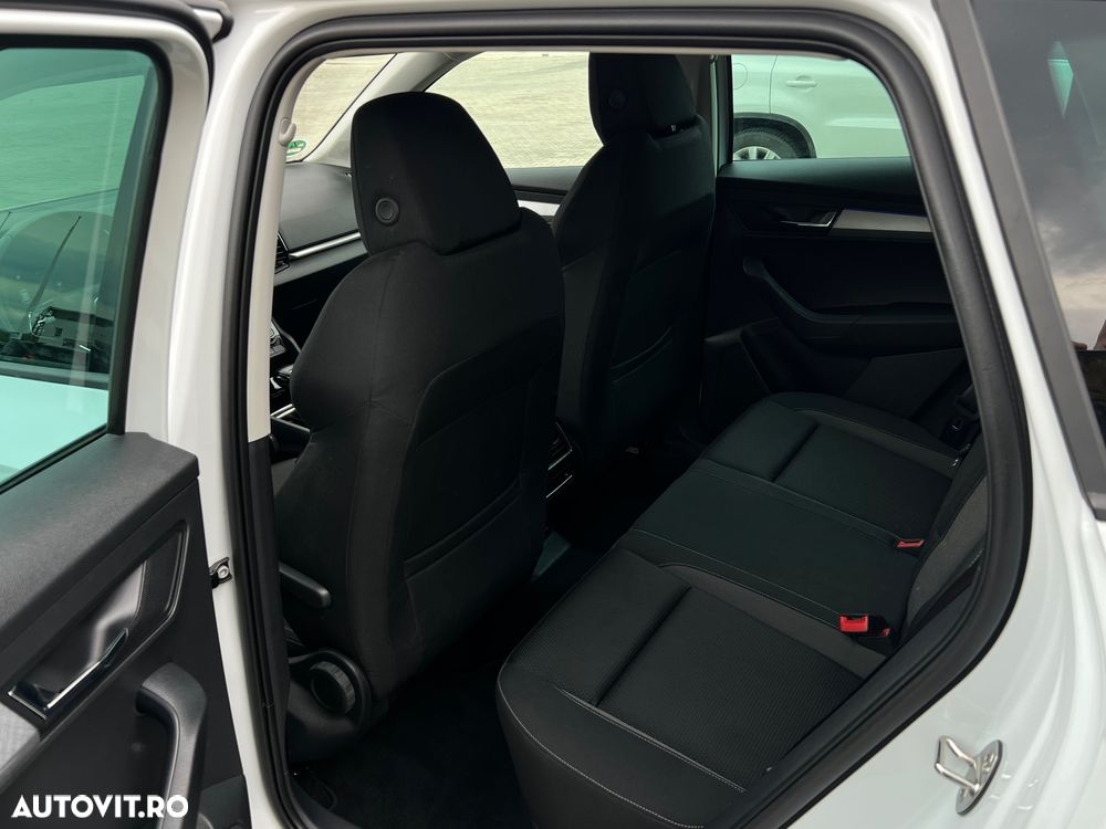 Skoda Karoq 2.0 TDI SCR 4x4 DSG Tour - 9